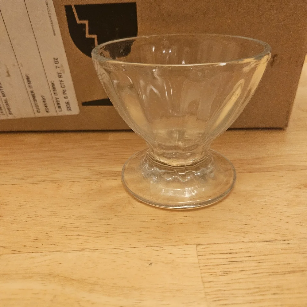 Williams Sonoma Sundae Dish set - set of 6